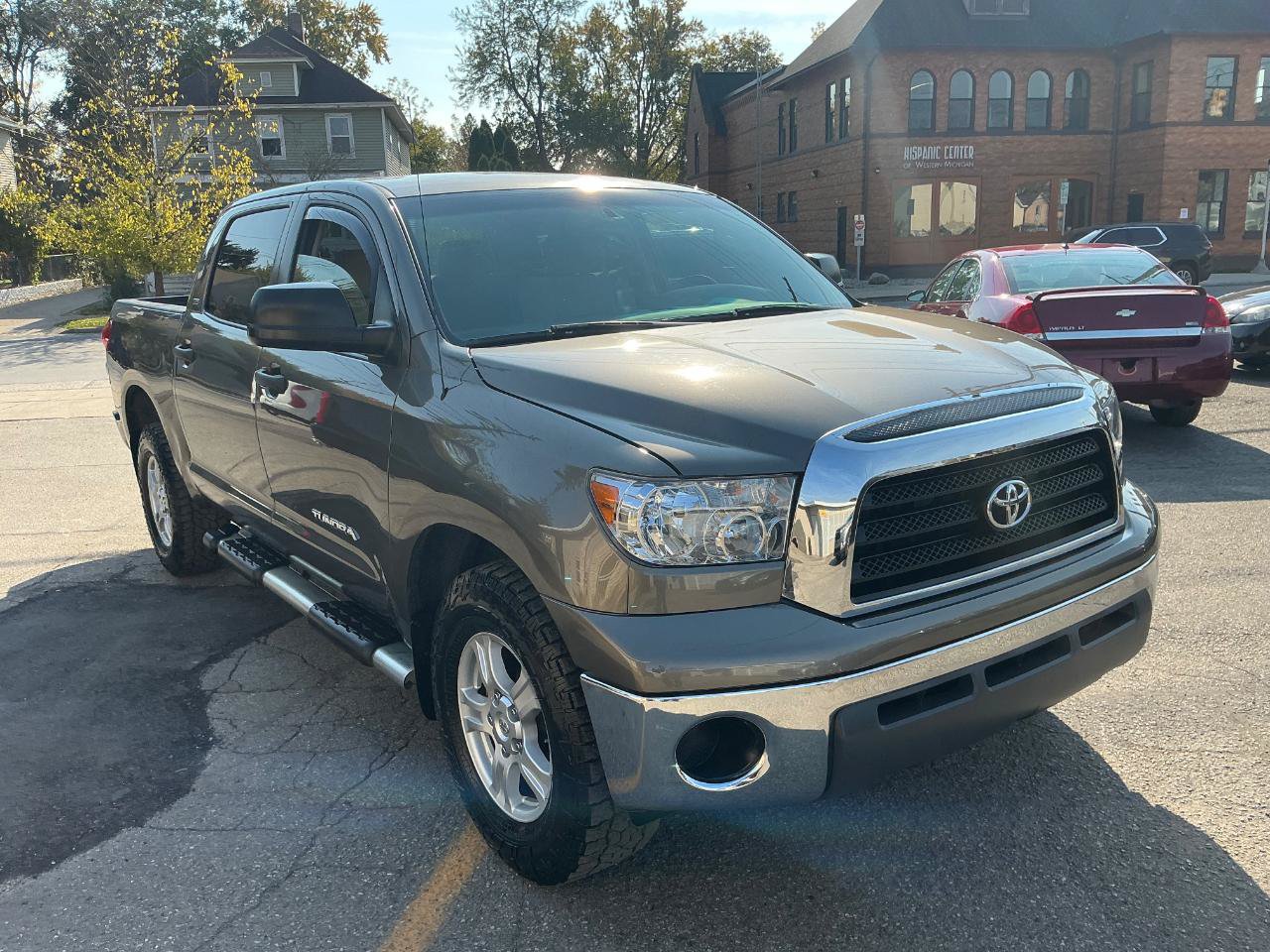 Used 2007 Toyota Tundra SR5 AWD/4WD image 2