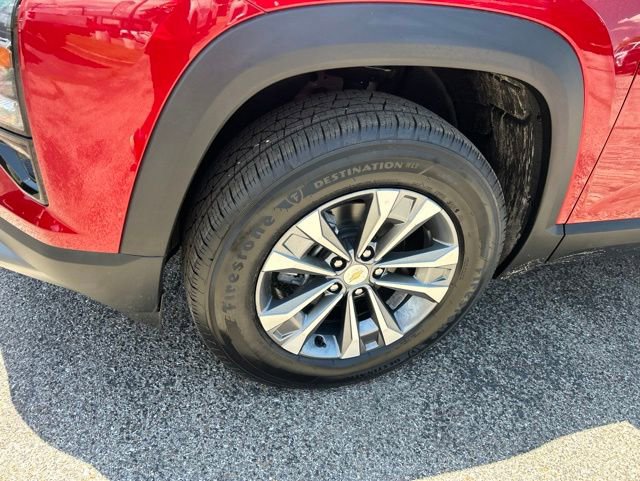 New 2026 Chevrolet Equinox LT w/ Convenience Package II FWD image 8