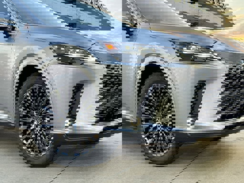 New 2026 Lexus RX 450h AWD image 9