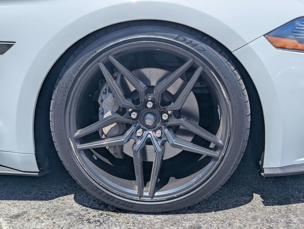 Used 2020 Ford Mustang GT Premium w/ Equipment Group 401A RWD image 11