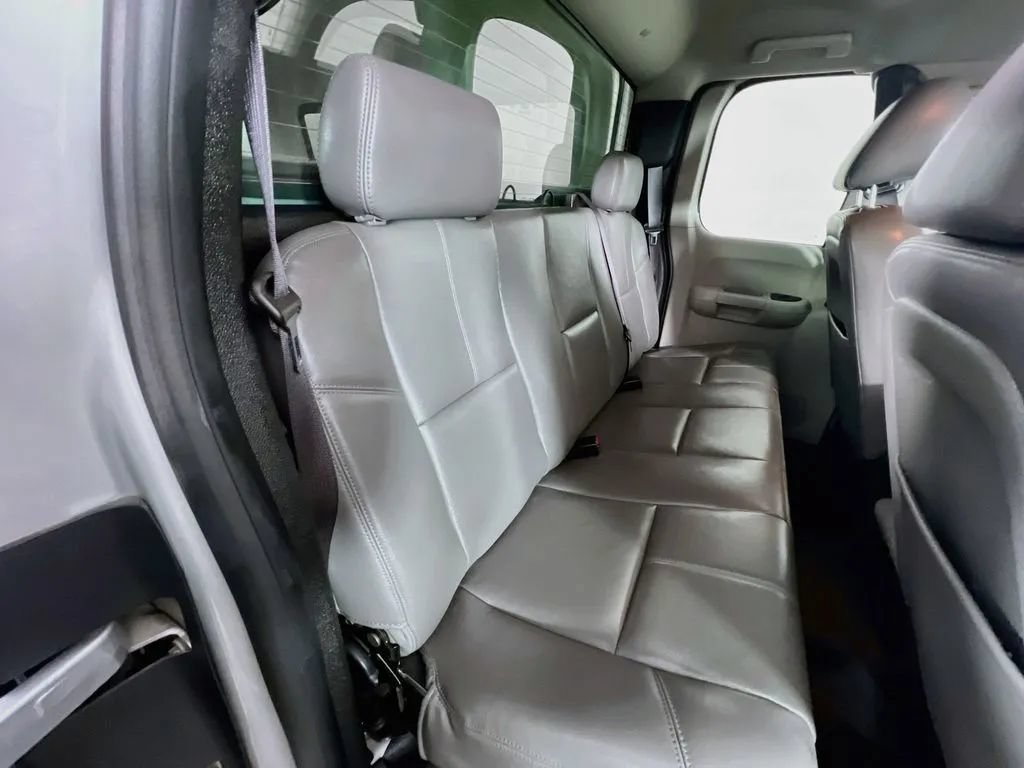 Used 2013 GMC Sierra 1500 W/T AWD/4WD image 24
