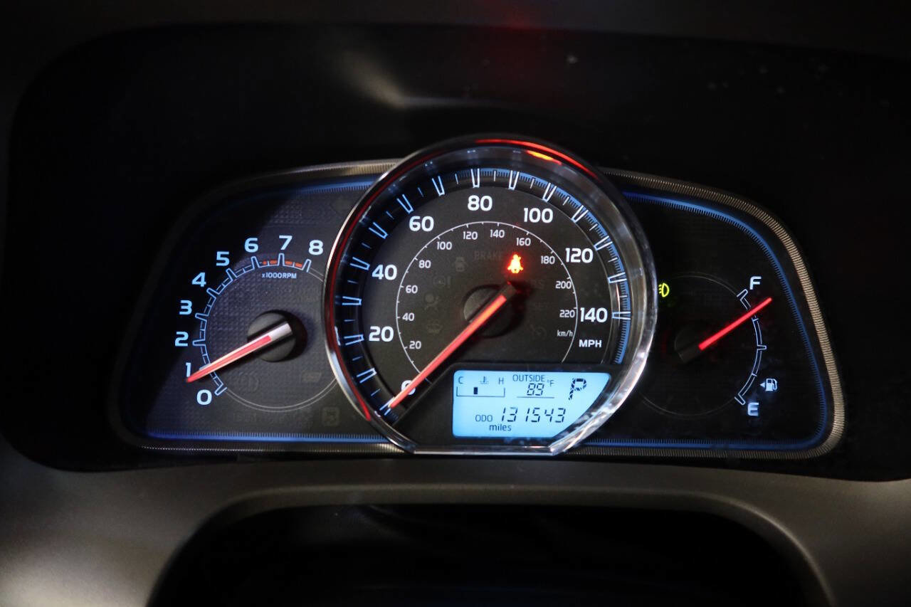 Used 2014 Toyota RAV4 Limited image 21