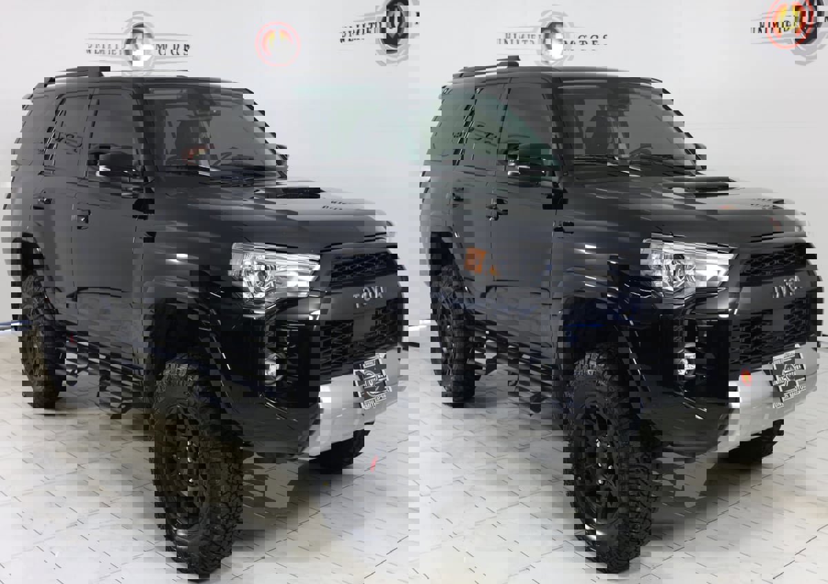 Used 2023 Toyota 4Runner TRD Off-Road Premium w/ Moonroof Package AWD/4WD image 39