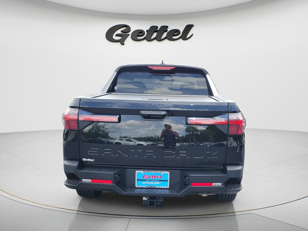 Used 2022 Hyundai Santa Cruz SEL w/ Activity Package FWD image 6