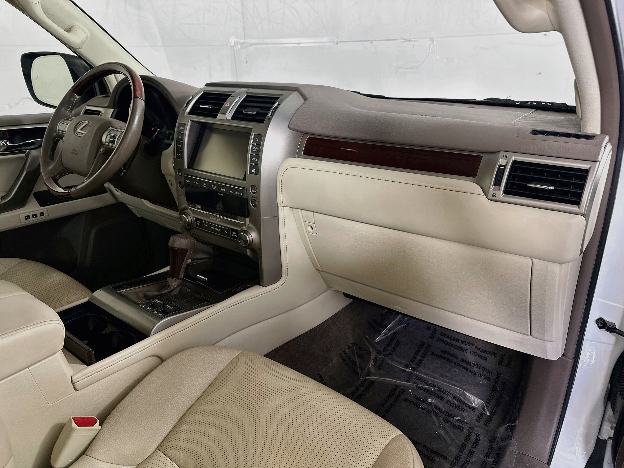 Used 2017 Lexus GX 460 Premium w/ Premium Package AWD/4WD image 30
