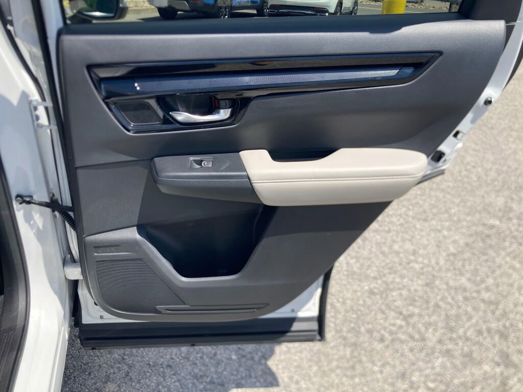 Used 2023 Honda CR-V EX-L image 18