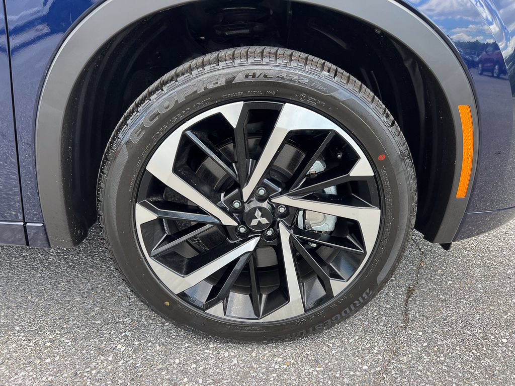 New 2025 Mitsubishi Outlander SEL AWD/4WD image 13