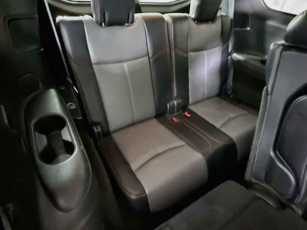 Used 2019 Nissan Pathfinder SL AWD/4WD image 33