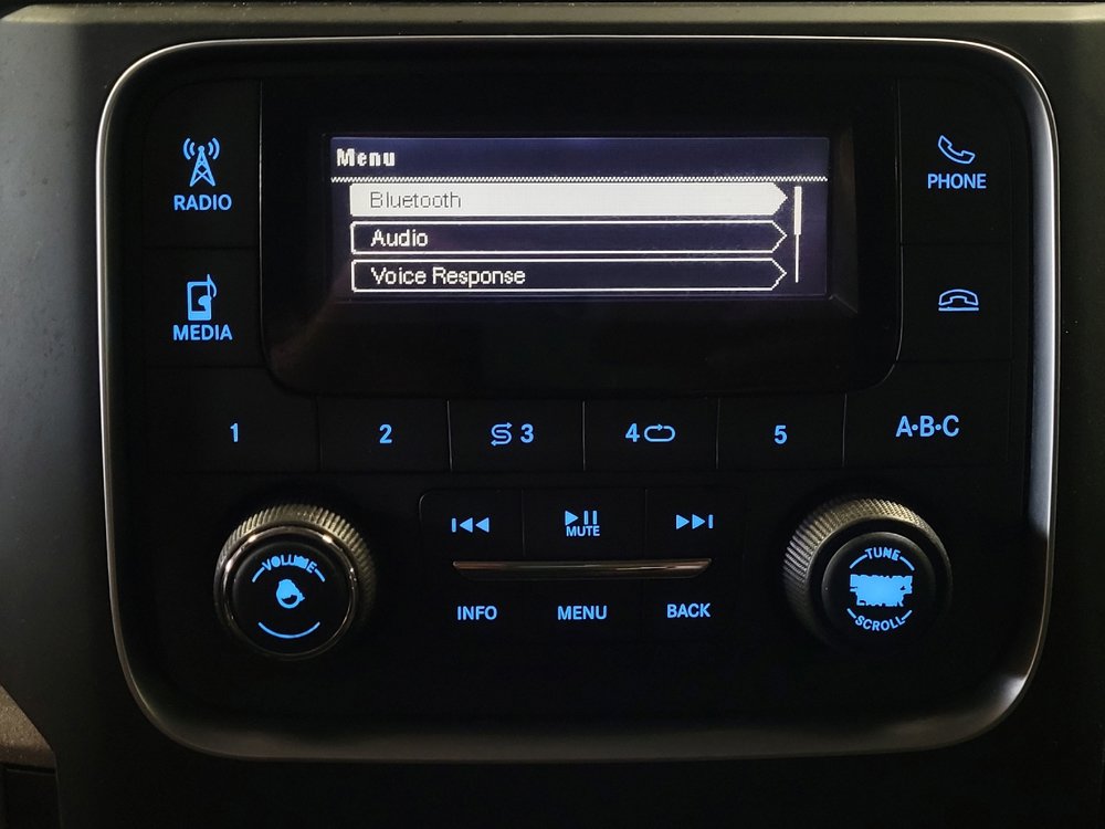 Used 2018 RAM 1500 Express RWD image 25