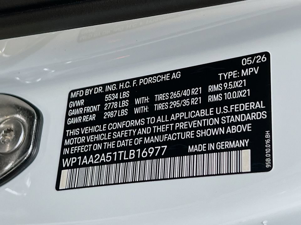 New 2026 Porsche Macan Turbo AWD/4WD image 35