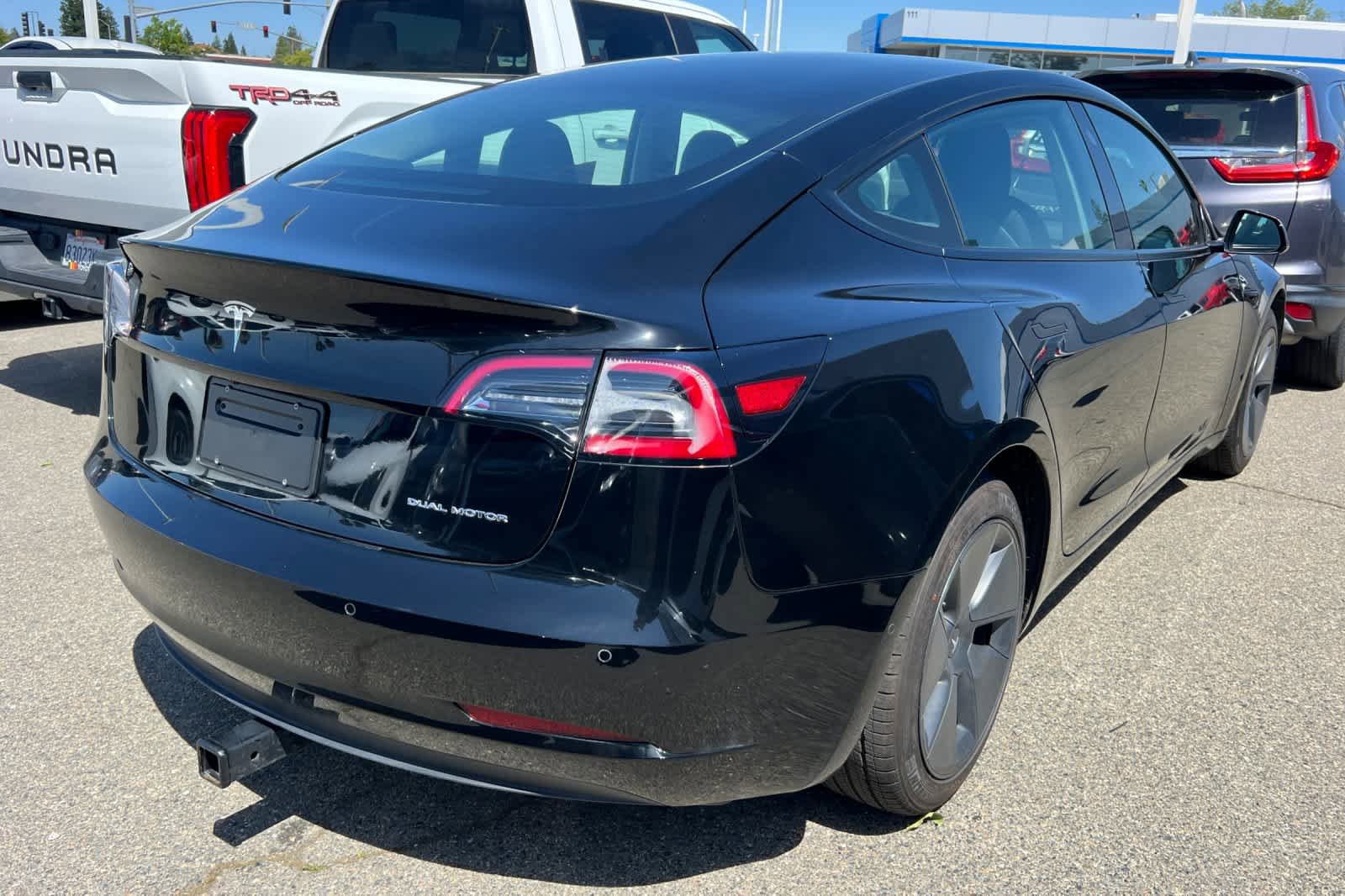 Used 2021 Tesla Model 3 Long Range image 4