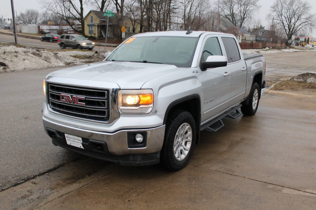Used 2015 GMC Sierra 1500 SLE w/ SLE Value Package image 3