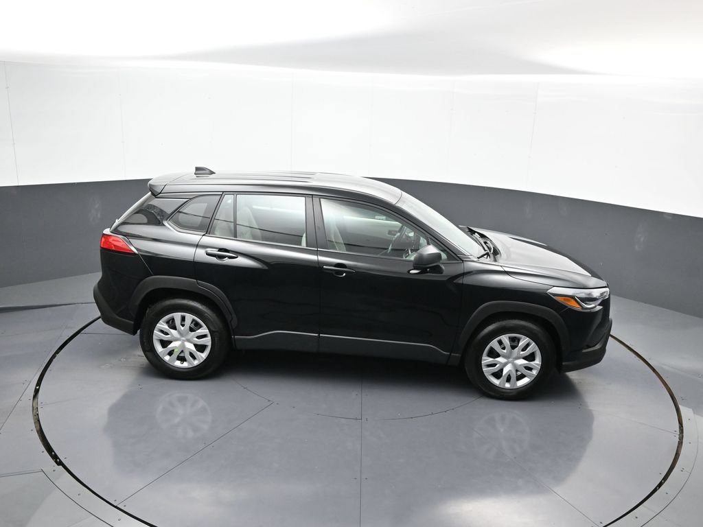 Certified 2022 Toyota Corolla Cross L AWD/4WD image 36