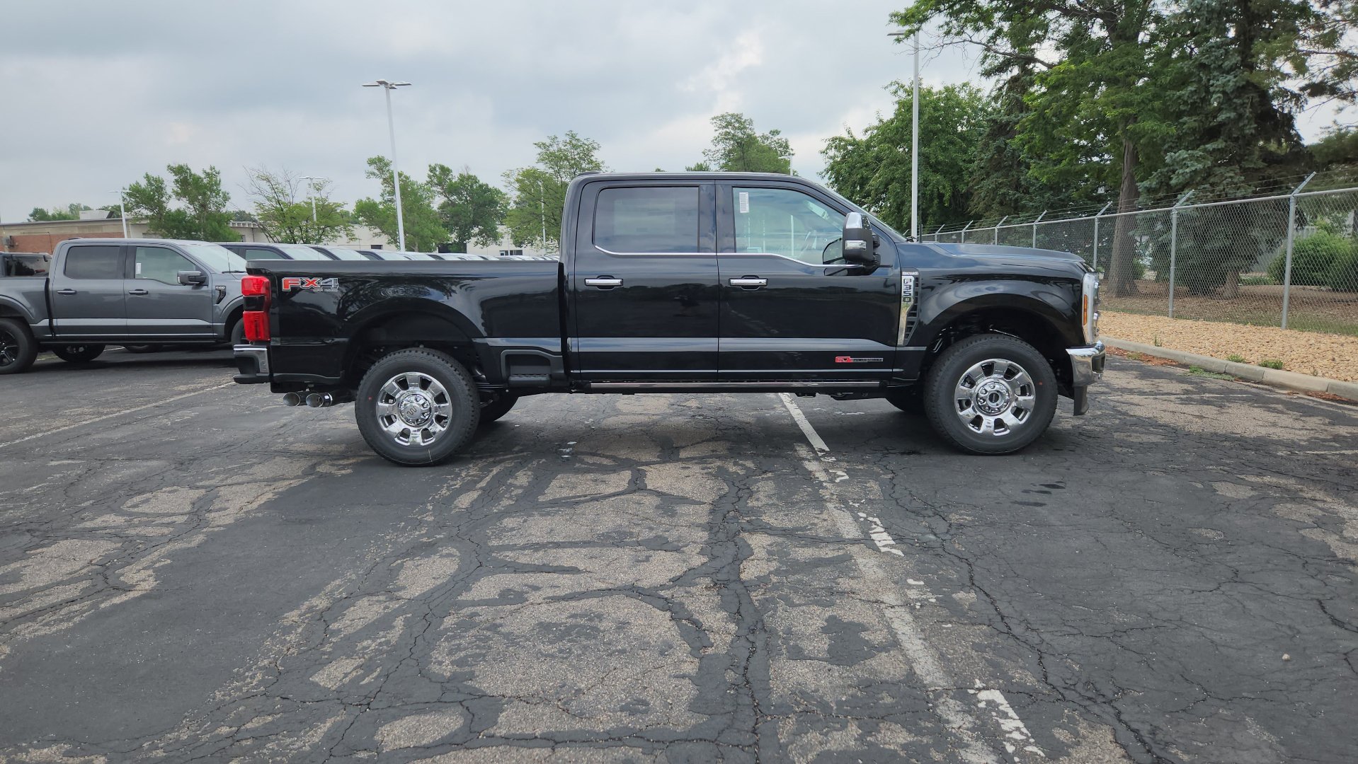 New 2026 Ford F350 King Ranch w/ Chrome Package AWD/4WD image 8