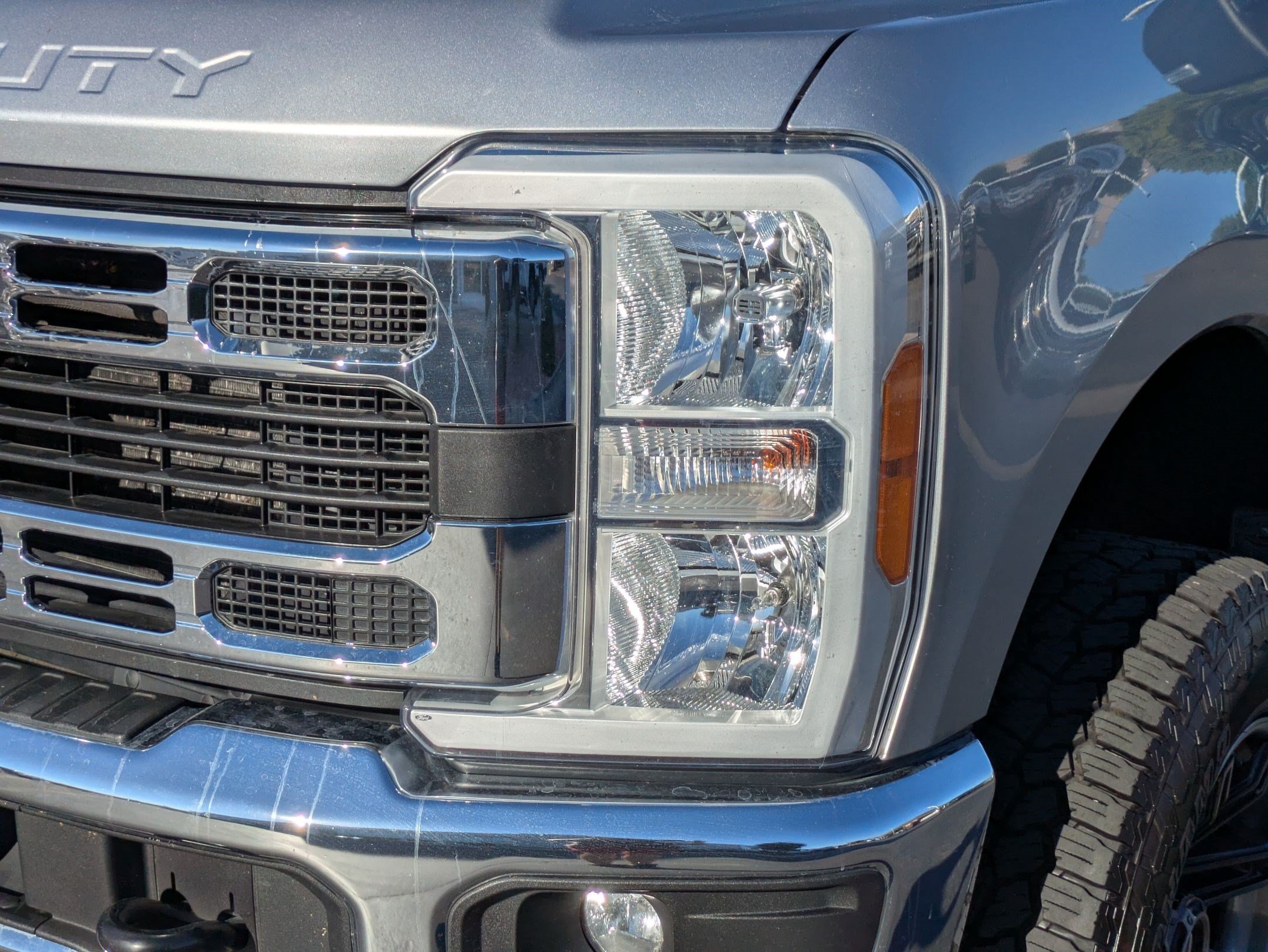 Used 2023 Ford F350 XLT AWD/4WD image 11