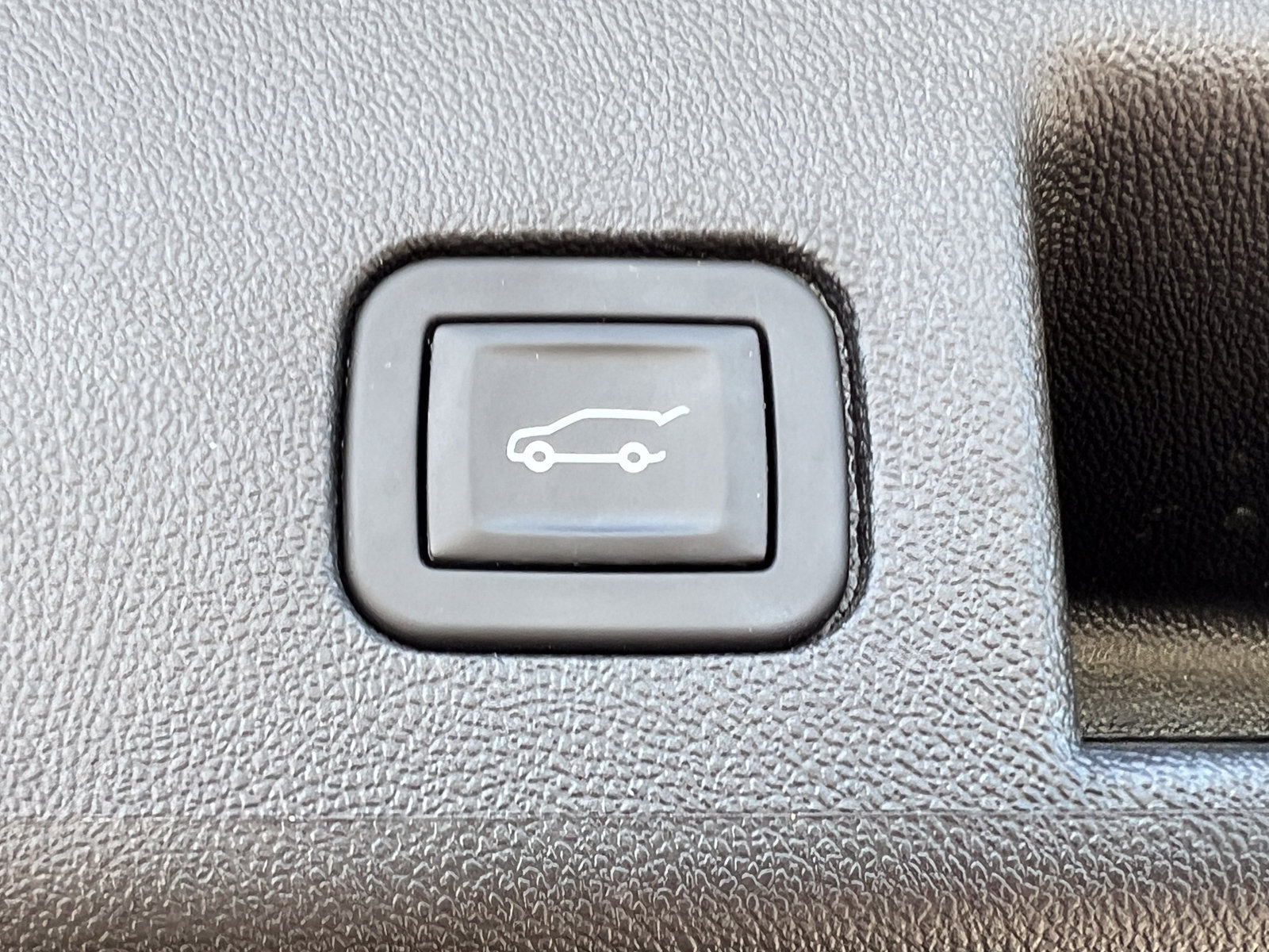 Used 2024 Chevrolet Equinox LT AWD/4WD image 38