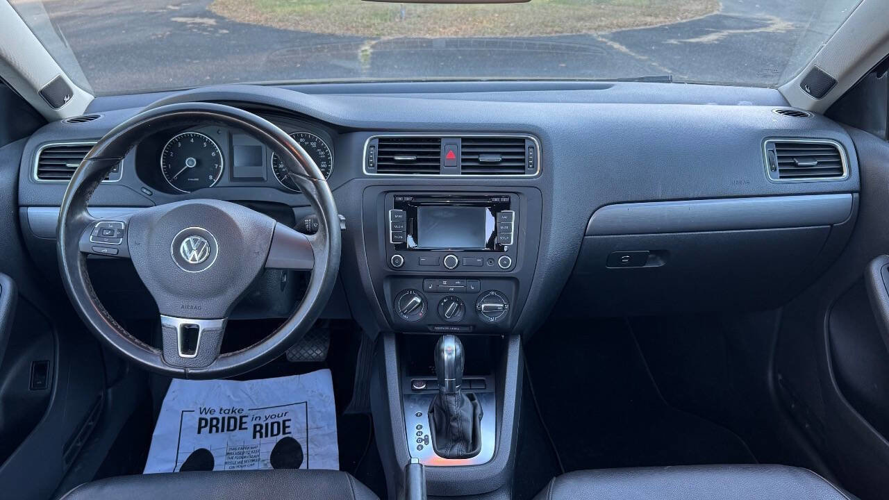 Used 2014 Volkswagen Jetta SEL image 12