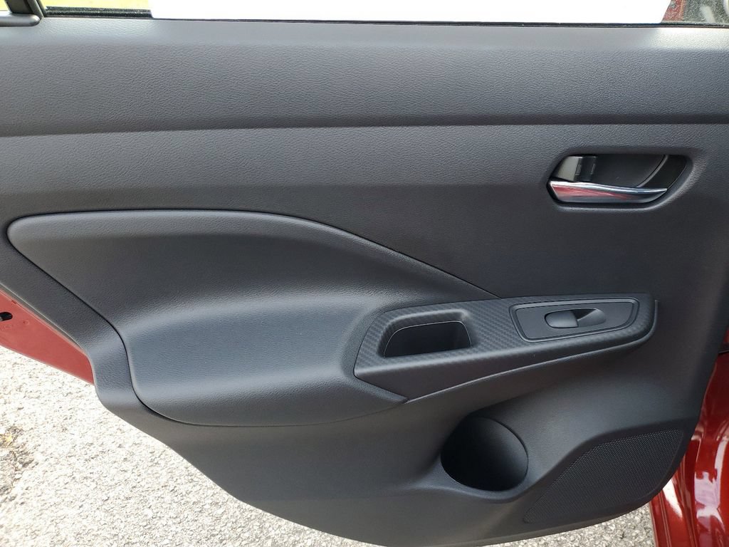 New 2025 Nissan Versa SV w/ Trunk Package FWD image 8