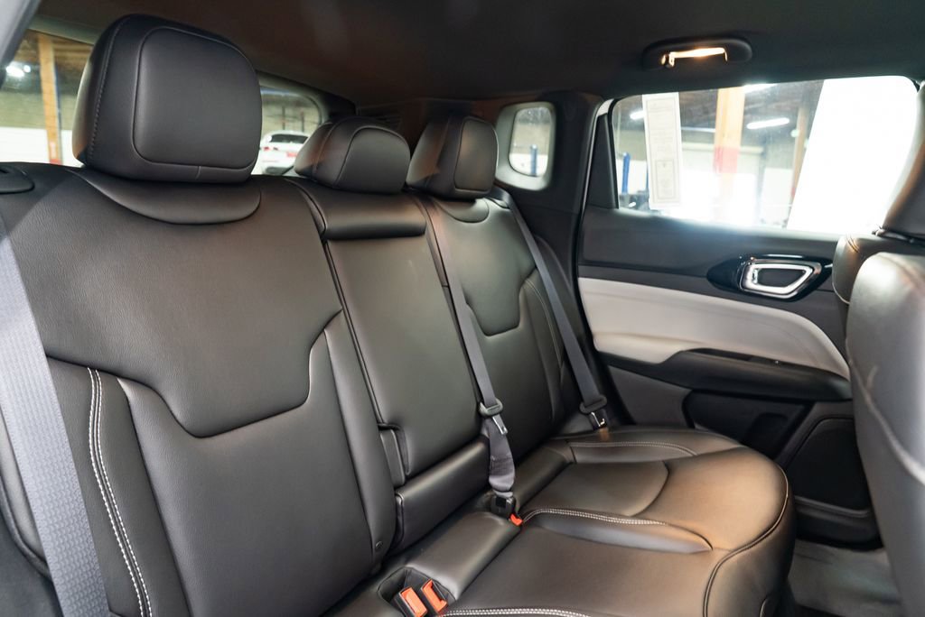New 2026 Jeep Compass Limited image 26