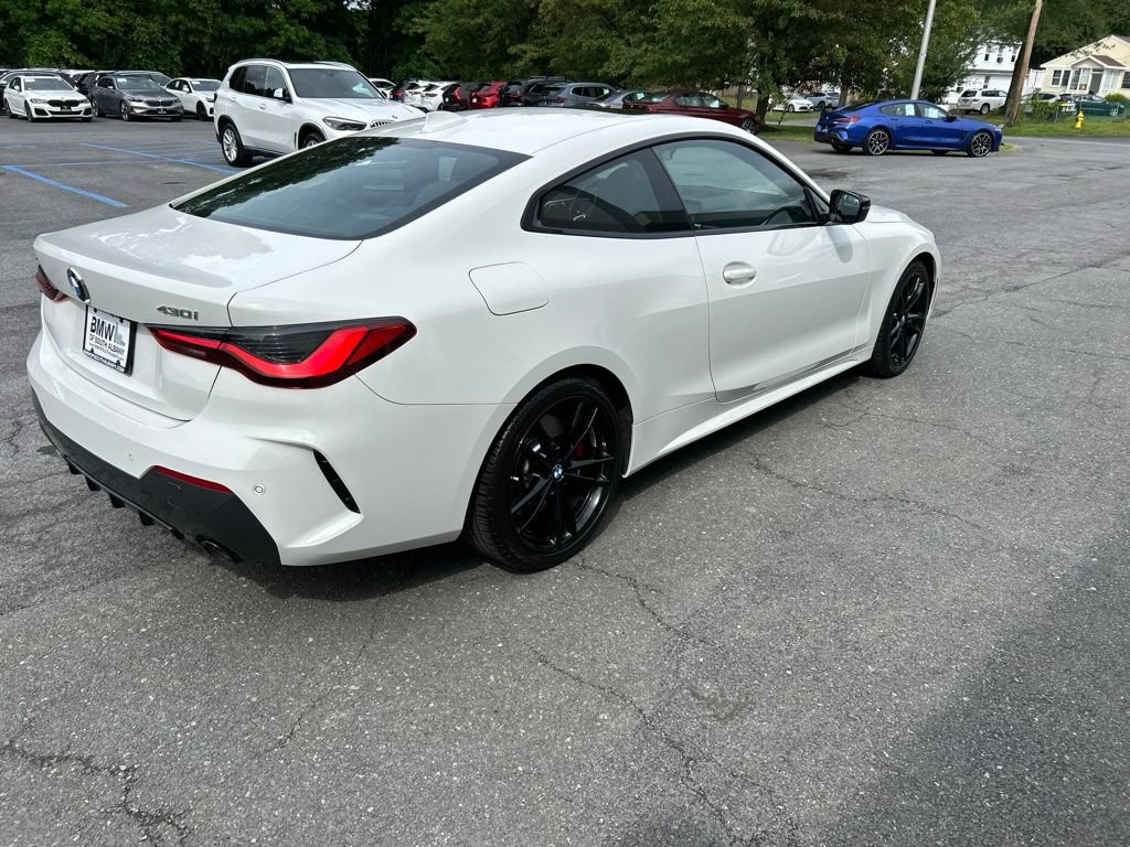 Used 2021 BMW 430i xDrive Coupe w/ M Sport Package AWD/4WD image 5