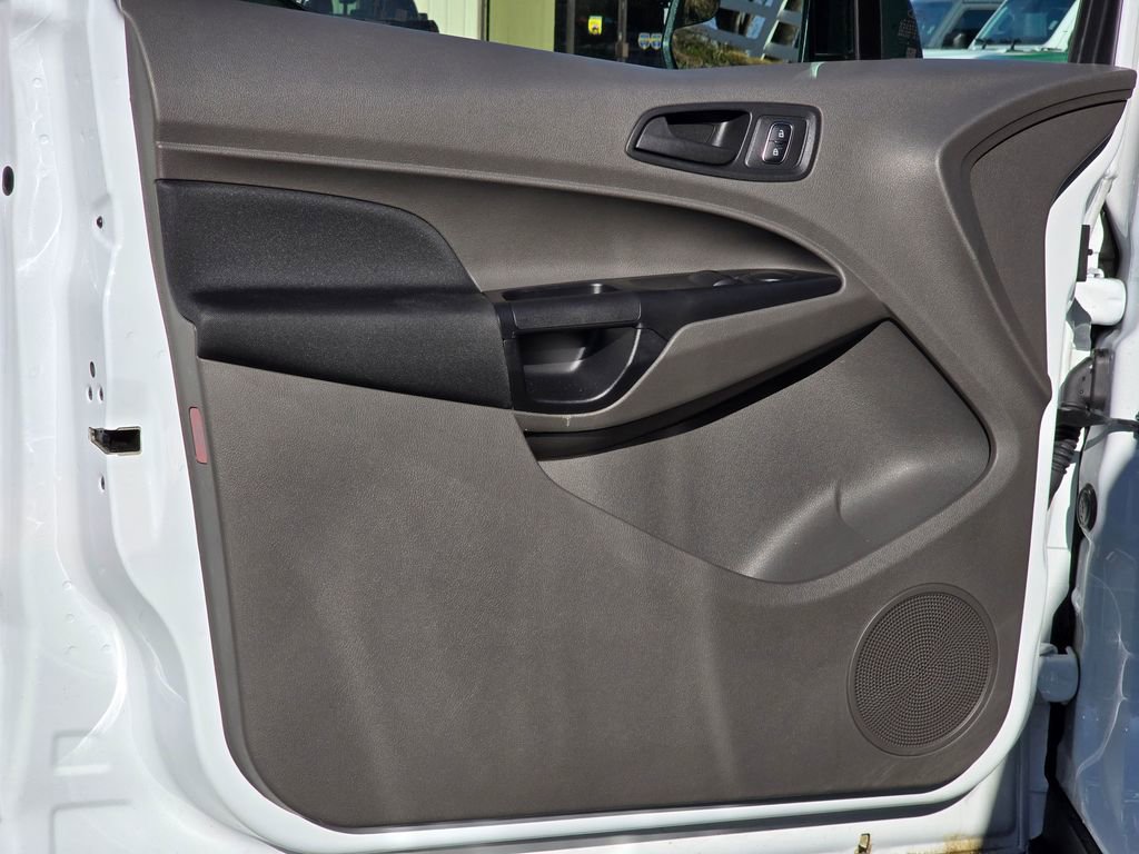 Used 2023 Ford Transit Connect XL image 41
