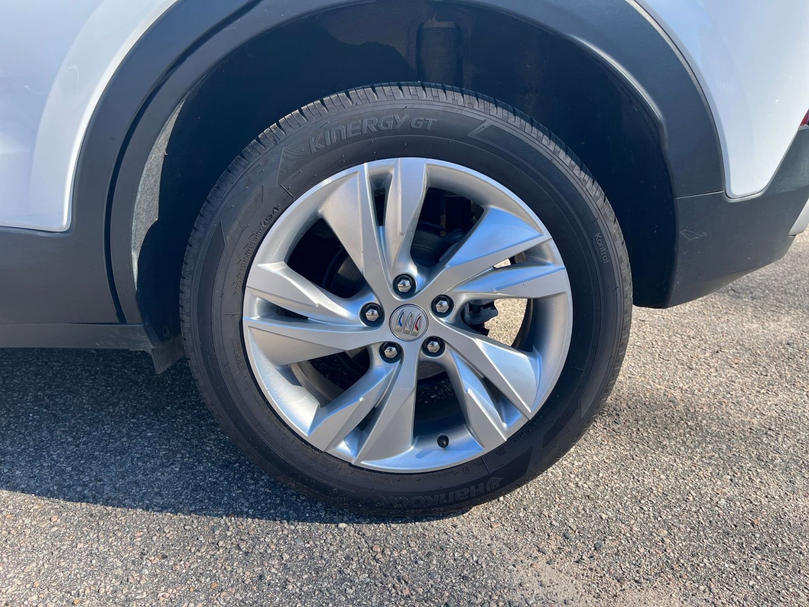 Used 2025 Buick Encore GX Preferred image 24