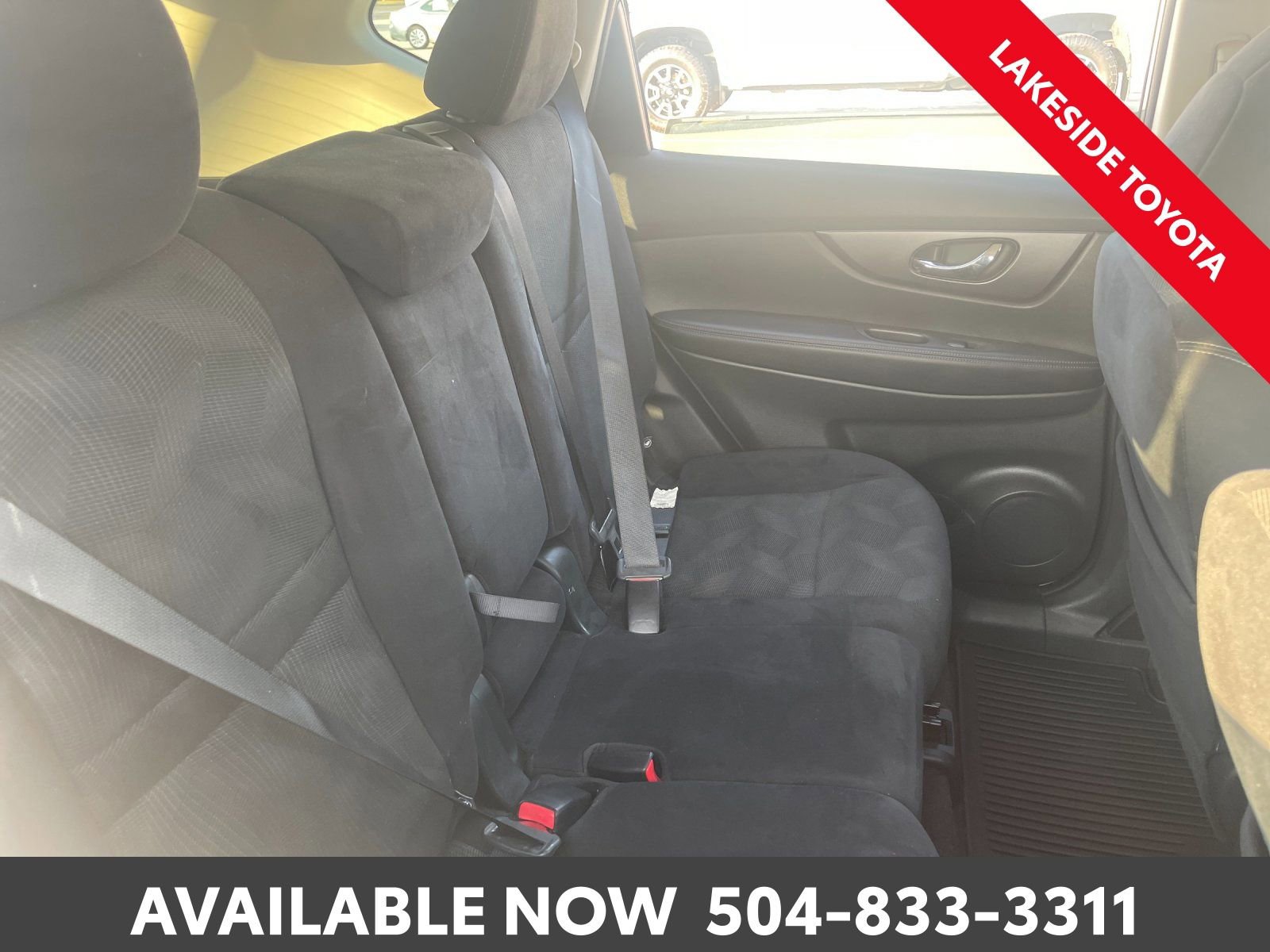 Used 2016 Nissan Rogue SV image 19