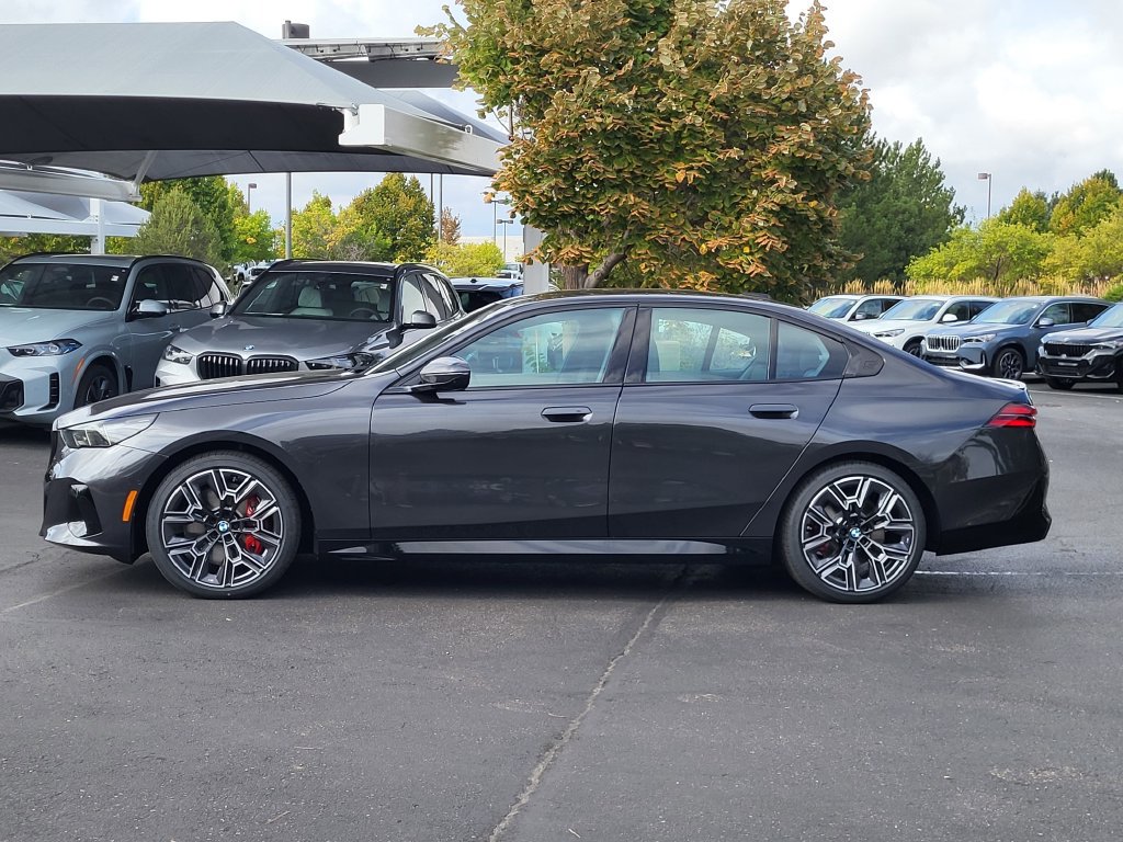 New 2027 BMW 540i xDrive w/ M Sport Package AWD/4WD image 5