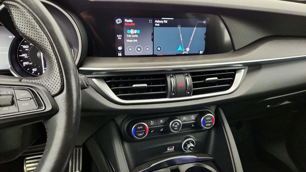 Used 2022 Alfa Romeo Stelvio Ti image 18