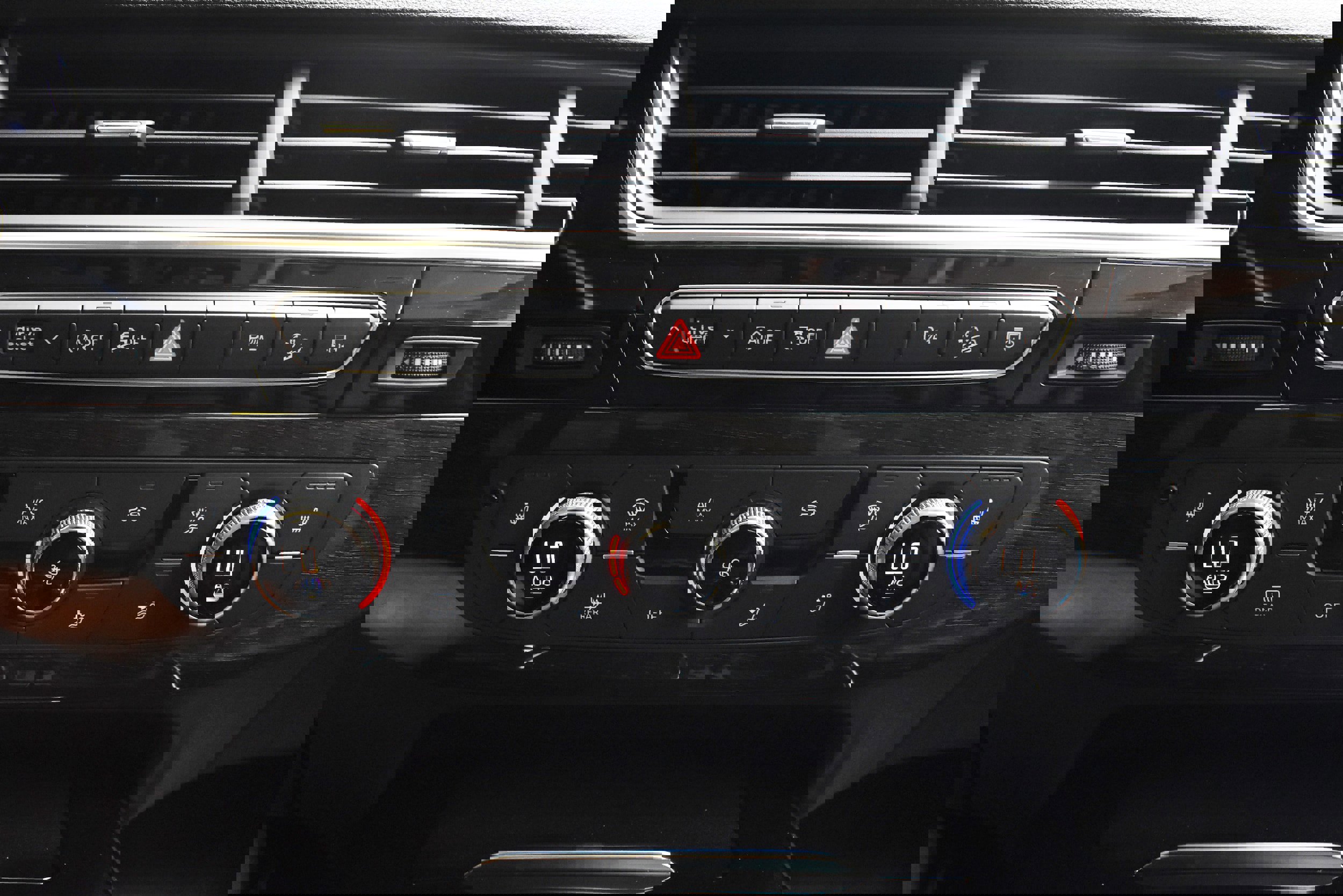 Used 2019 Audi Q7 3.0T Premium Plus w/ Premium Plus Package image 38