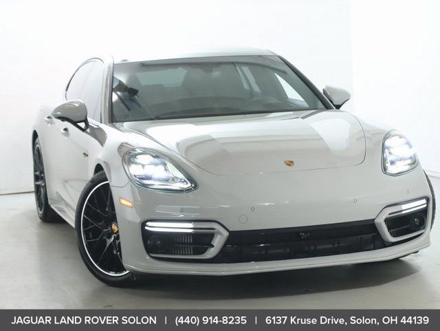 Used 2023 Porsche Panamera 4 image 2