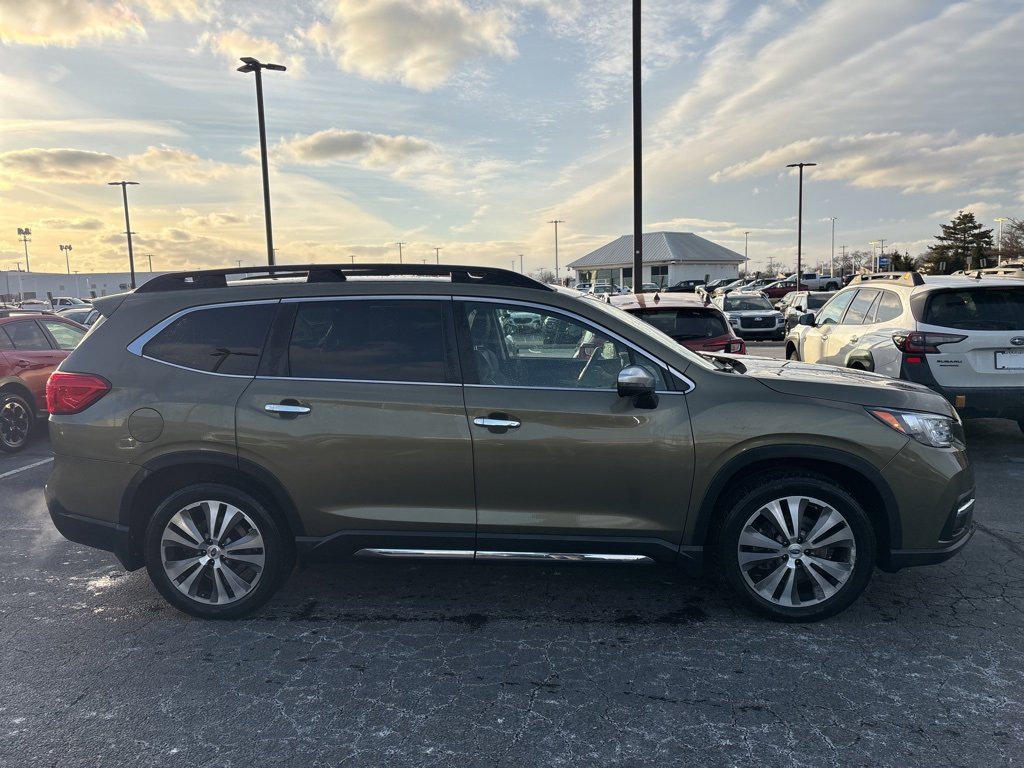 Used 2022 Subaru Ascent Touring image 2