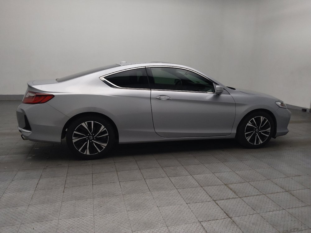 Used 2017 Honda Accord EX-L image 10