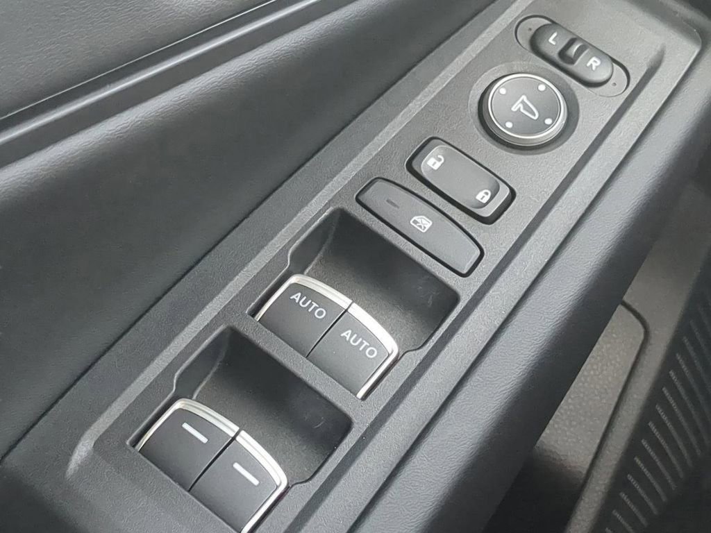 Certified 2024 Honda Accord EX image 24