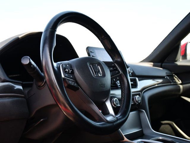 Used 2020 Honda Accord Sport image 9