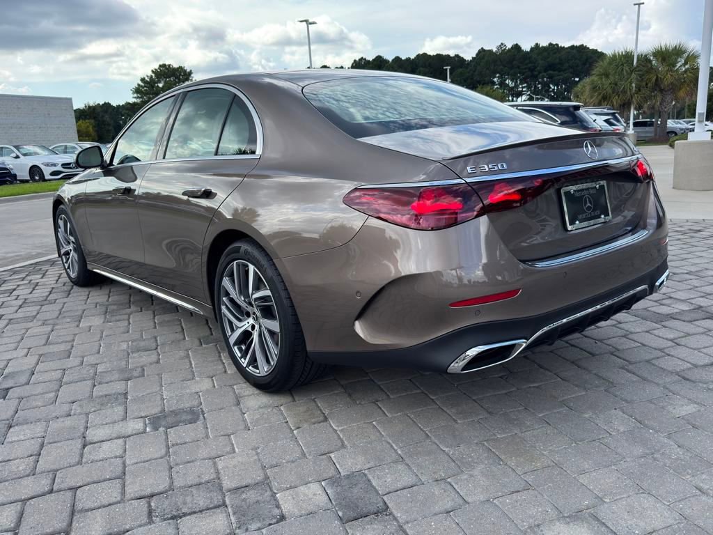 New 2026 Mercedes-Benz E 350 4MATIC Sedan image 11