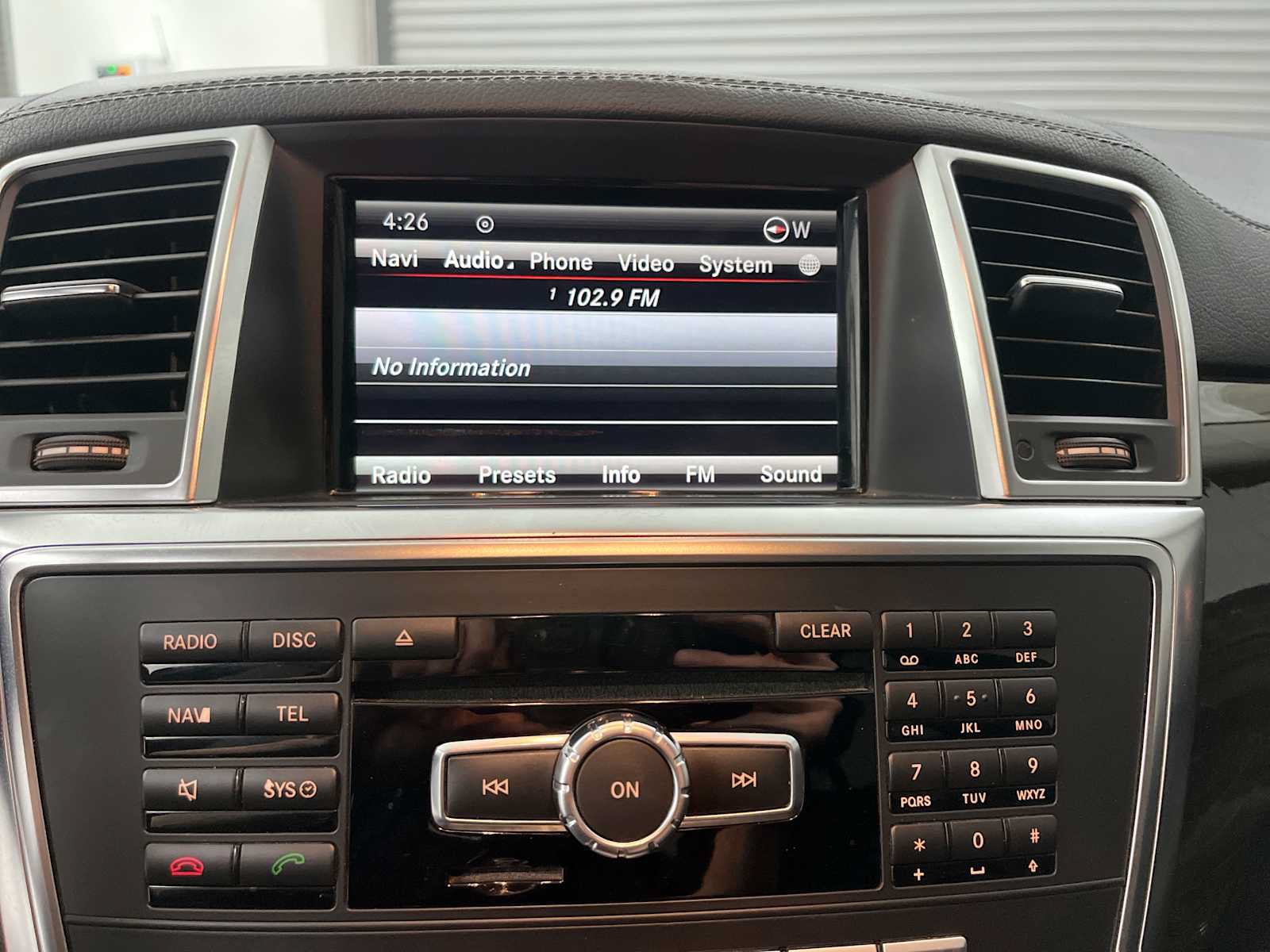 Used 2016 Mercedes-Benz GL 320 BlueTEC 4MATIC image 18