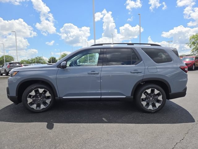 New 2026 Honda Pilot Touring image 7