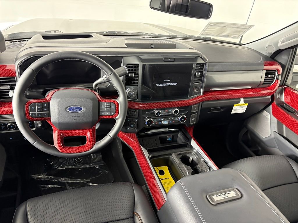 New 2025 Ford F250 Lariat w/ Lariat Ultimate Package AWD/4WD image 30