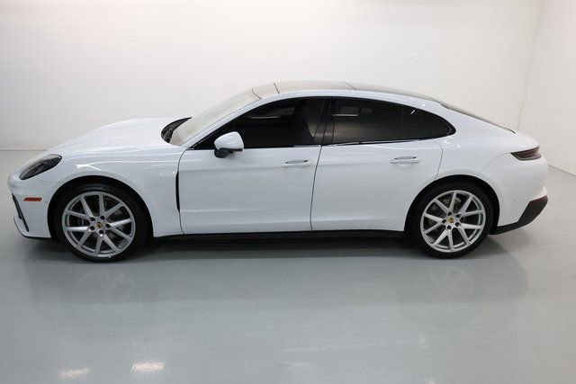 Used 2024 Porsche Panamera 4 image 63