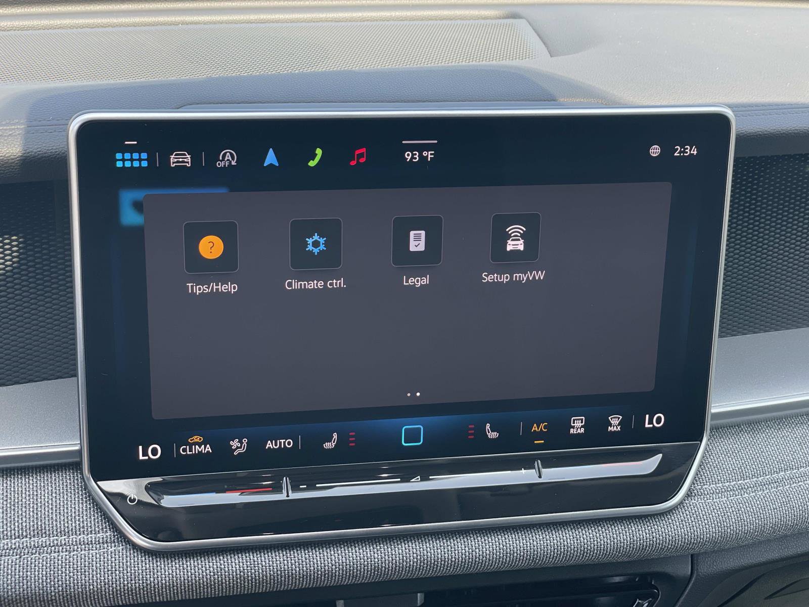 Certified 2025 Volkswagen Tiguan S FWD image 12