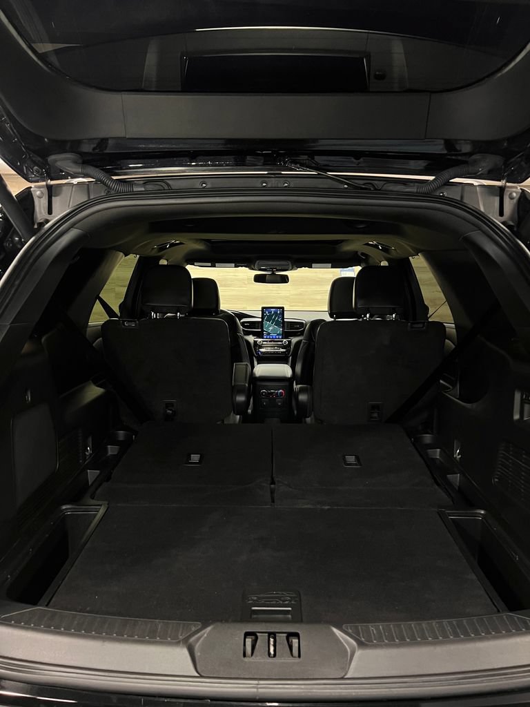 Used 2024 Ford Explorer ST w/ Equipment Group 401A AWD/4WD image 23
