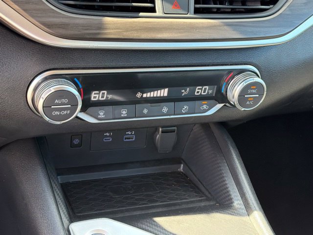 Used 2025 Nissan Altima 2.5 SV w/ SV Special Edition Package FWD image 28