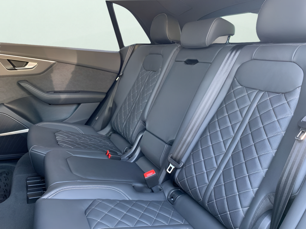 New 2026 Audi SQ8 Premium Plus AWD/4WD image 40