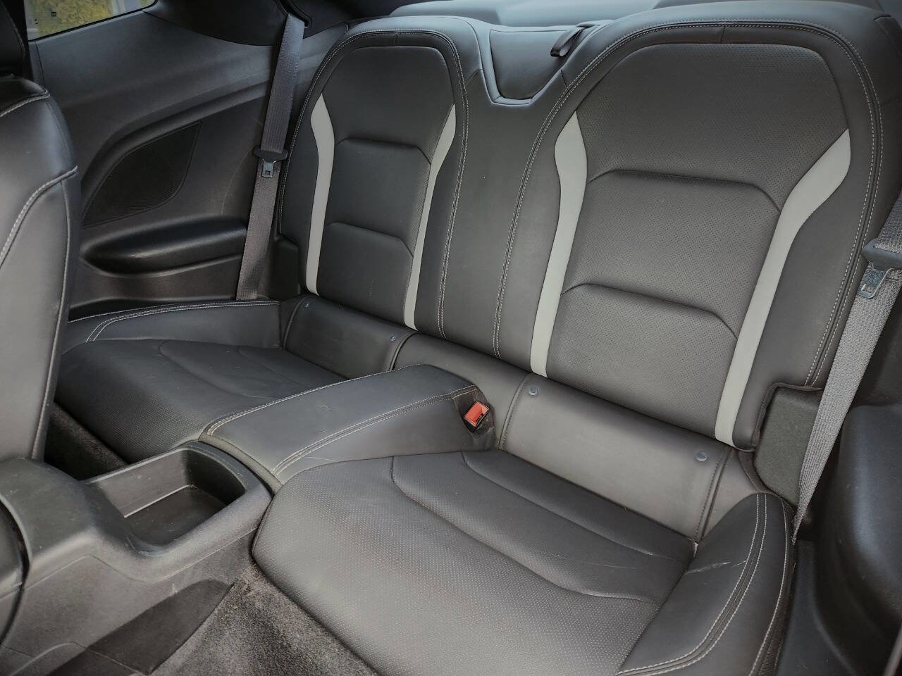 Used 2020 Chevrolet Camaro SS image 18