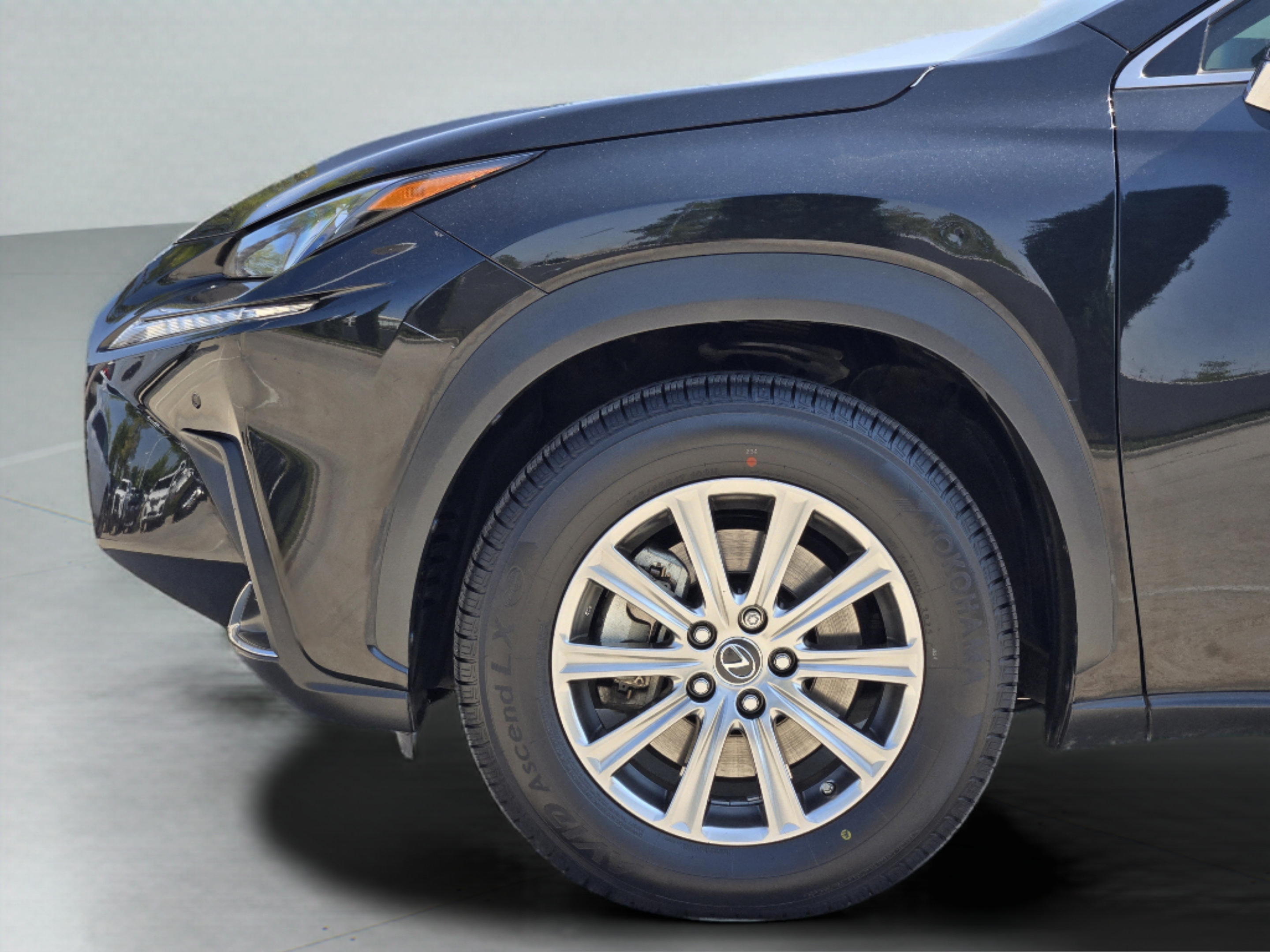 Used 2018 Lexus NX 300 FWD w/ Comfort Package image 29