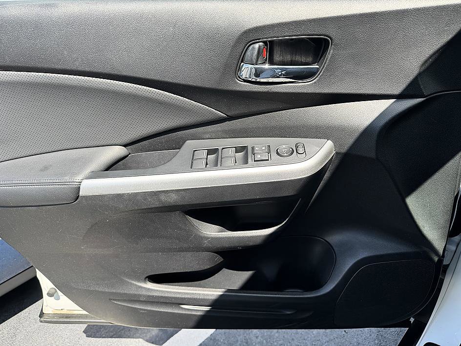 Used 2016 Honda CR-V EX-L image 9