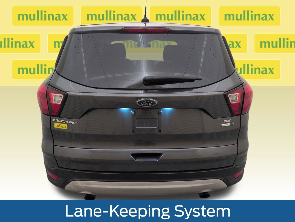 Used 2019 Ford Escape SE image 31