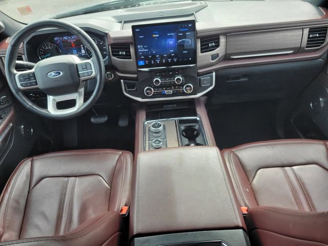 Used 2024 Ford Expedition Limited image 11
