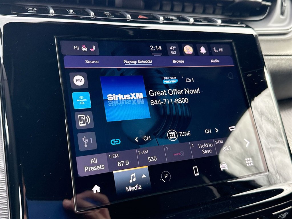 Used 2024 Jeep Grand Cherokee Altitude image 12